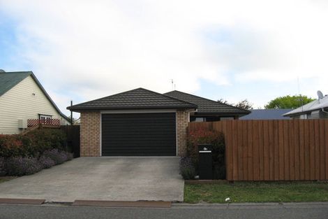 Photo of property in 1b Hugh Street, Kaiapoi, 7630