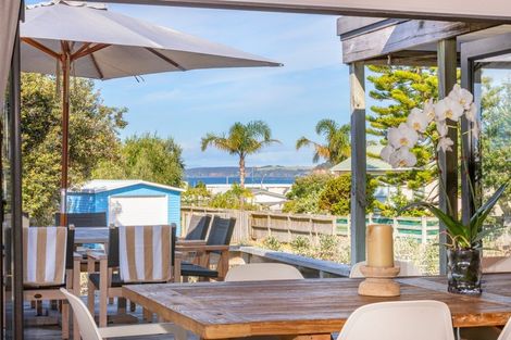 Photo of property in 15 Kitty Frazer Lane, Omaha, 0986