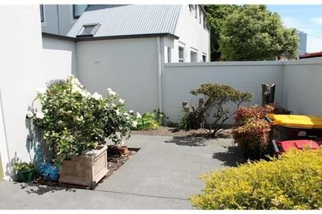 Photo of property in 216 Gloucester Street, Christchurch Central, Christchurch, 8011