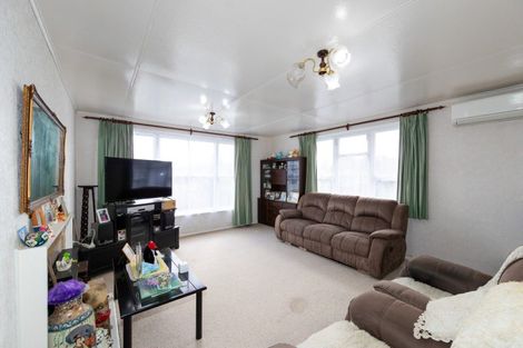 Photo of property in 73 Wilson Road, Flaxmere, Hastings, 4120