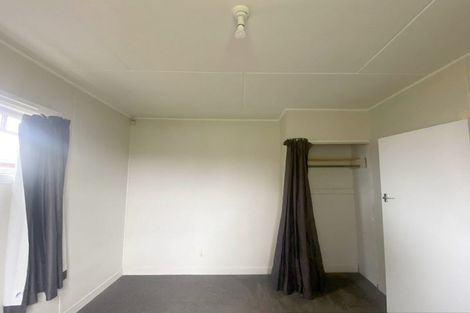 Photo of property in 102 Barbour Street, Waltham, Christchurch, 8011