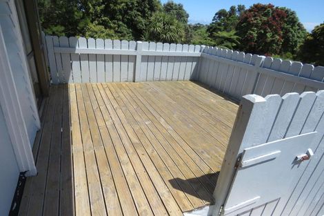 Photo of property in 19 Cook Street, Marfell, New Plymouth, 4310