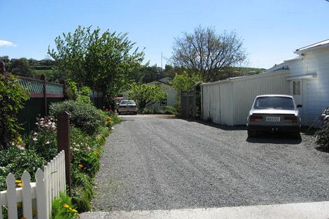 Photo of property in 86 Tipahi Street, Nelson South, Nelson, 7010