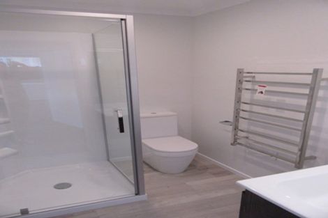 Photo of property in 54 Mawai Hakona Drive, Wallaceville, Upper Hutt, 5018