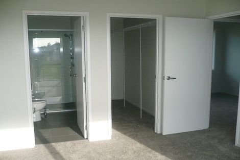 Photo of property in 12 Maxwell Road, Pukekohe, 2120