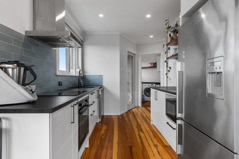 Photo of property in 167 Barrett Road, Whalers Gate, New Plymouth, 4310