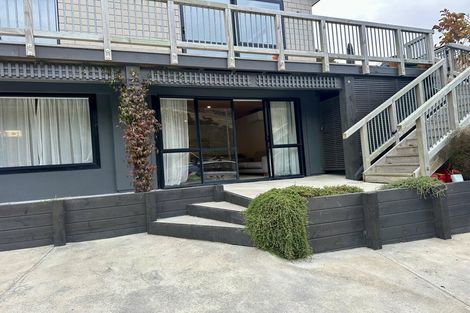Photo of property in 4 Heathvale Place, Heathcote Valley, Christchurch, 8022