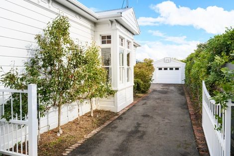 Photo of property in 70 Linton Street, West End, Palmerston North, 4410