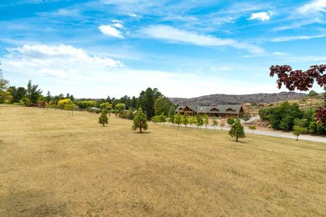 Photo of property in 21 Schaumann Road, Bridge Hill, Alexandra, 9320