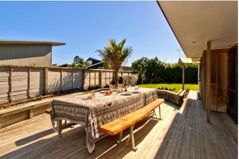 Photo of property in 502 Matarangi Drive, Matarangi, Whitianga, 3592