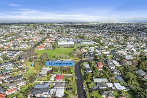 Photo of property in 32 Landon Avenue, Mangere East, Auckland, 2024