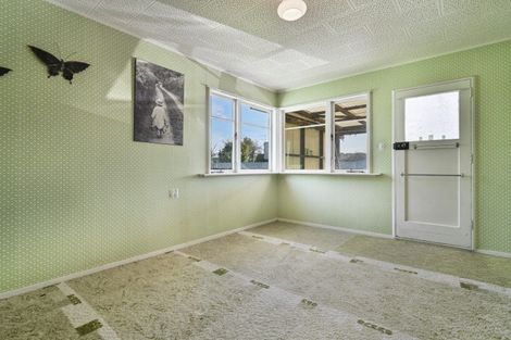 Photo of property in 10 Cornwall Road, Taradale, Napier, 4112