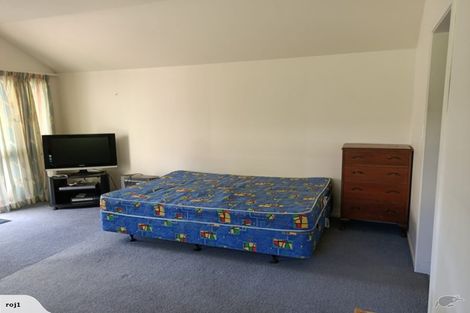 Photo of property in 80 Withells Road, Avonhead, Christchurch, 8042