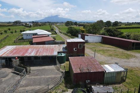 Photo of property in 124 Kahouri Road, Midhirst, Stratford, 4394