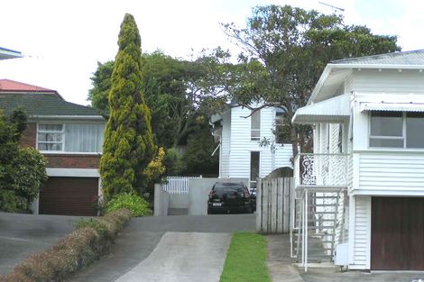 Photo of property in 1/14 Belle Vue Avenue, Northcote Point, Auckland, 0627