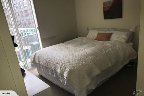 Photo of property in Piermont Apartments, 2h/82 Cable Street, Te Aro, Wellington, 6011