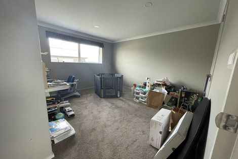 Photo of property in 28 Milano Boulevard, Karaka, Papakura, 2113