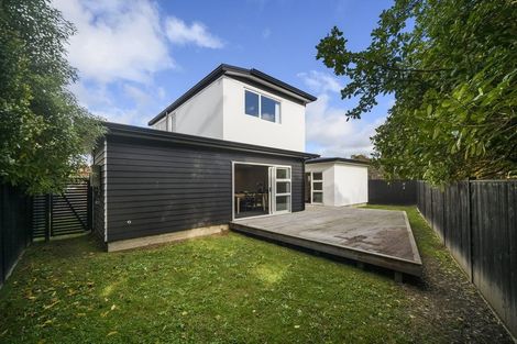 Photo of property in 5a Athlone Place, Hokowhitu, Palmerston North, 4410