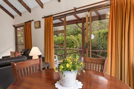 Photo of property in 2/1 Trelawny Place, Hillcrest, Auckland, 0627