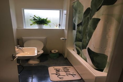 Photo of property in 8/161 Glenmore Street, Kelburn, Wellington, 6012