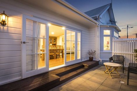 Photo of property in 39 Douglas Street, Saint Kilda, Dunedin, 9012