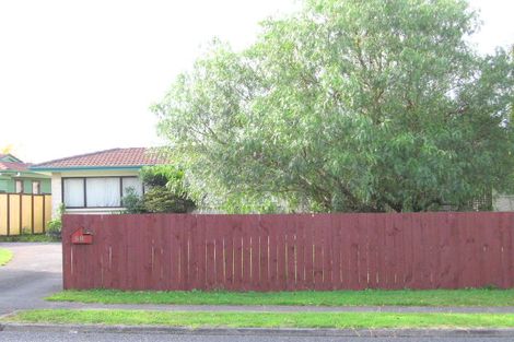 Photo of property in 58 Sunderlands Road, Half Moon Bay, Auckland, 2012