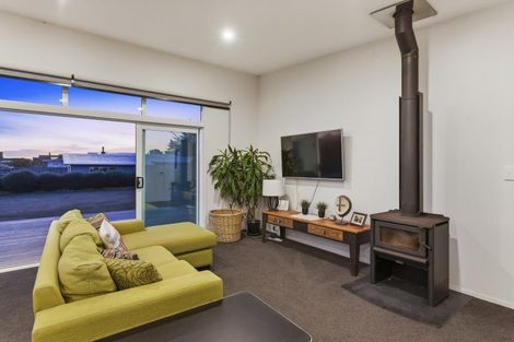 Photo of property in 246 Park Avenue, Waitarere Beach, Levin, 5510