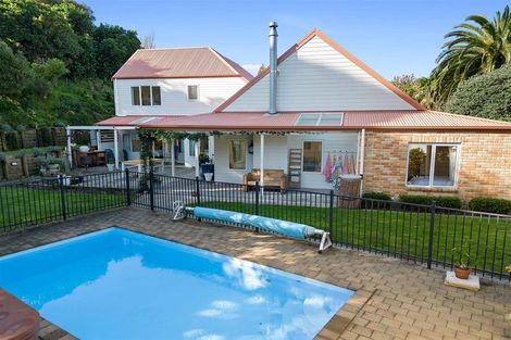 Photo of property in 6 Southleigh, Raumati South, Paraparaumu, 5032