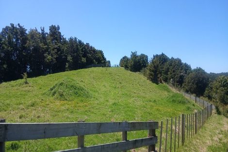 Photo of property in 1108 Pataua Road North, Pataua North, 0175