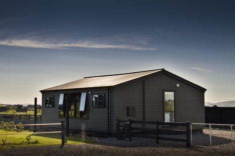 Photo of property in 490 Maharahara Road, Dannevirke, 4972