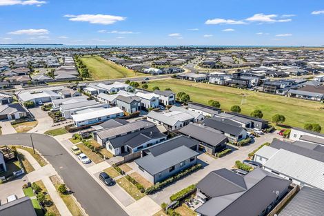 Photo of property in 1 Harp Place, Papamoa, 3118