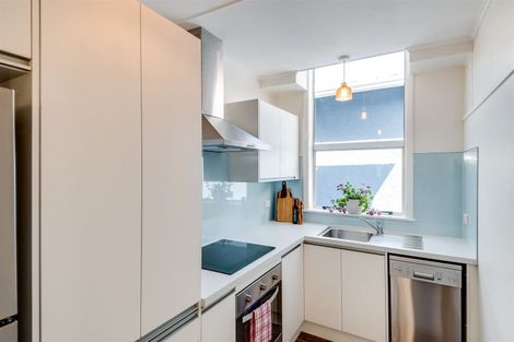 Photo of property in 68 Nelson Crescent, Napier South, Napier, 4110