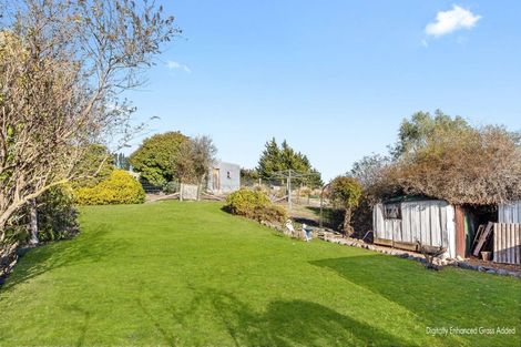 Photo of property in 23 Oxford Street, Waikari, 7420