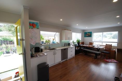 Photo of property in 18 Yarrow Place, Papakowhai, Porirua, 5024