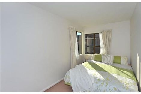 Photo of property in 73 Balrudry Street, Avonhead, Christchurch, 8042