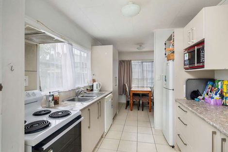 Photo of property in 86 Marlborough Avenue, Glenfield, Auckland, 0629
