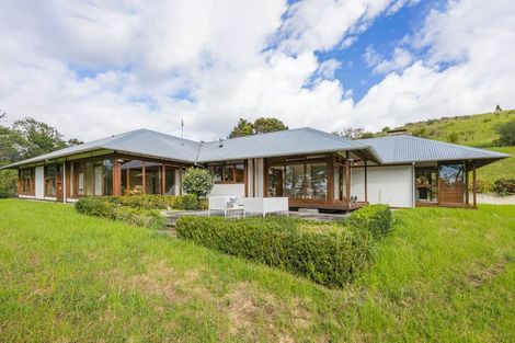 Photo of property in 106 Vaughans Road, Long Bay, Albany, 0792