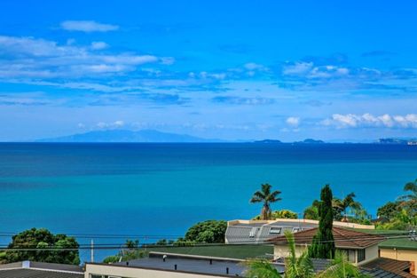Photo of property in 74 Churchill Road, Murrays Bay, Auckland, 0630
