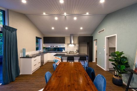 Photo of property in 89 Avonhead Road, Avonhead, Christchurch, 8042