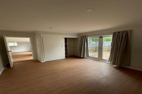 Photo of property in 16 Savoy Road, Glen Eden, Auckland, 0602