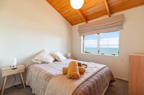 Photo of property in 279 Pukehina Parade, Pukehina, Te Puke, 3189