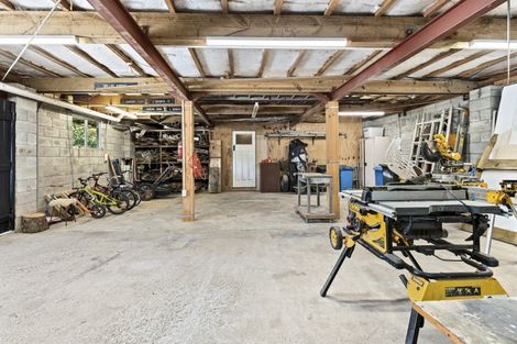 Photo of property in 18-22 Dixon Street, Oakura, 4314