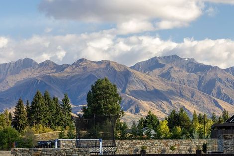 Photo of property in 12 Deans Drive, Wanaka, 9305