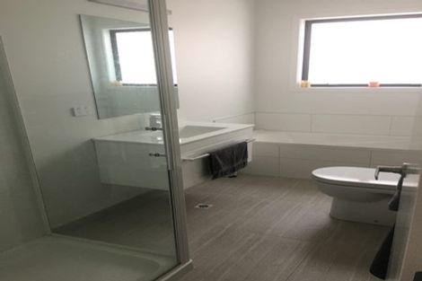 Photo of property in 77c Herald Street, Berhampore, Wellington, 6023