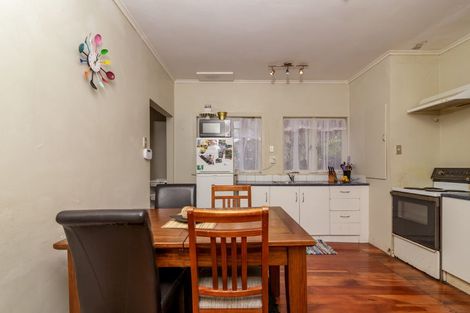 Photo of property in 13 Lee Road, Hannahs Bay, Rotorua, 3010