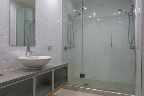 Photo of property in 11/2 Lowell Place, Waipahihi, Taupo, 3330