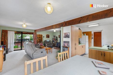 Photo of property in 16 Walton Park Avenue, Fairfield, Dunedin, 9018
