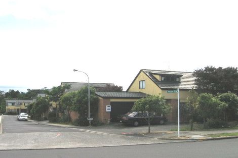 Photo of property in 20/1 Melview Place, New Lynn, Auckland, 0600
