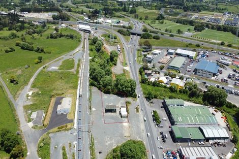 Photo of property in 280 Great South Road, Papakura, 2110