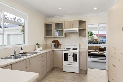 Photo of property in 1/39 Gardner Avenue, New Lynn, Auckland, 0600